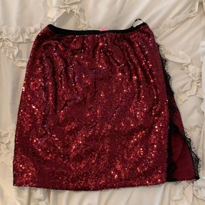 Misguided notch front sequin & lace skirt